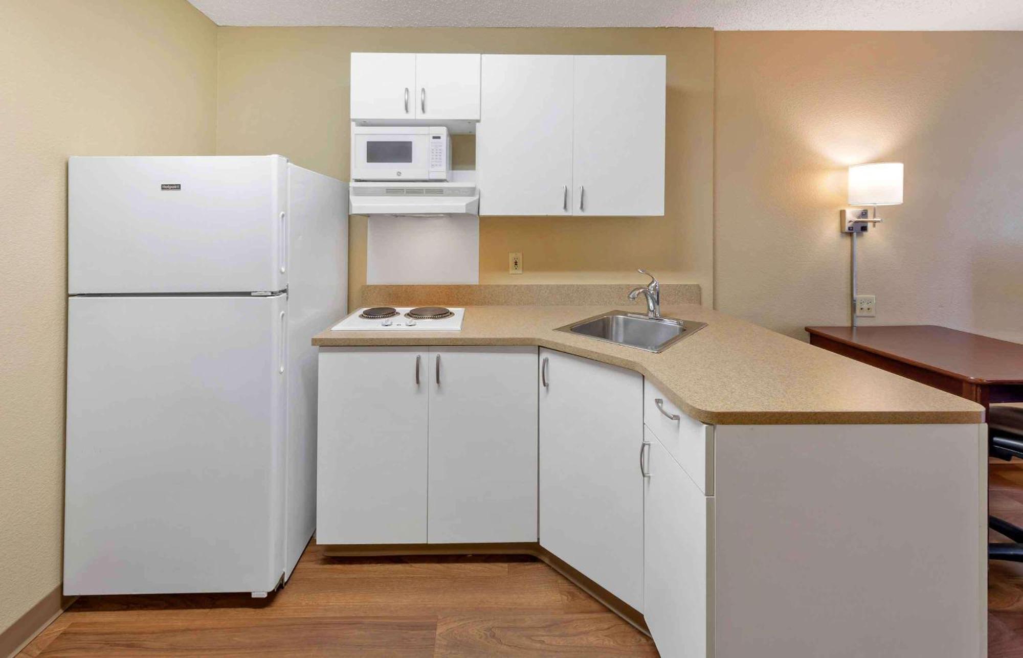 Extended Stay America Suites - Los Angeles - Valencia Stevenson Ranch Kültér fotó