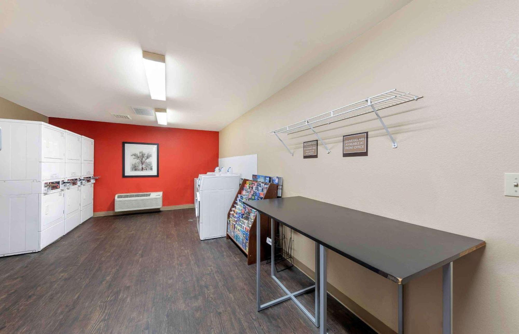 Extended Stay America Suites - Los Angeles - Valencia Stevenson Ranch Kültér fotó