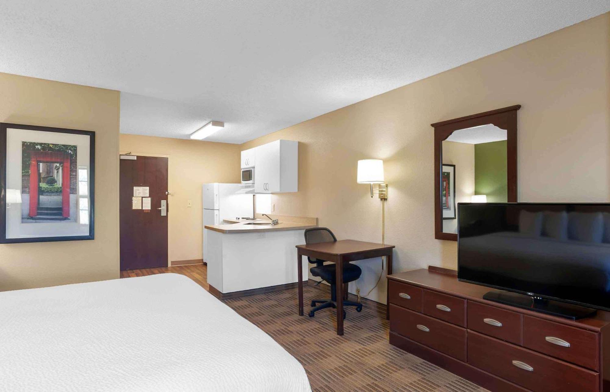 Extended Stay America Suites - Los Angeles - Valencia Stevenson Ranch Kültér fotó