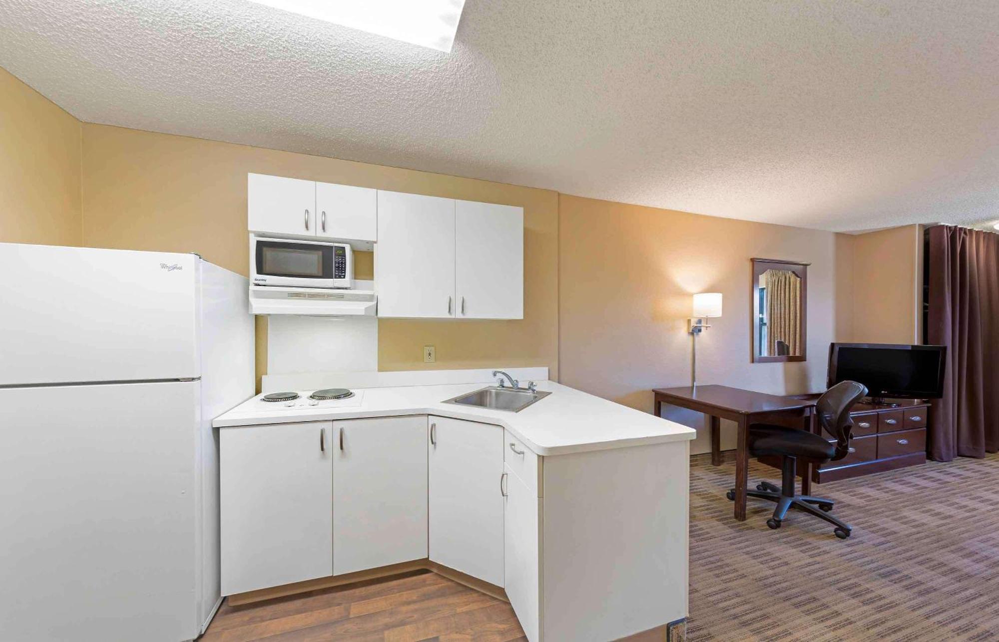 Extended Stay America Suites - Los Angeles - Valencia Stevenson Ranch Kültér fotó