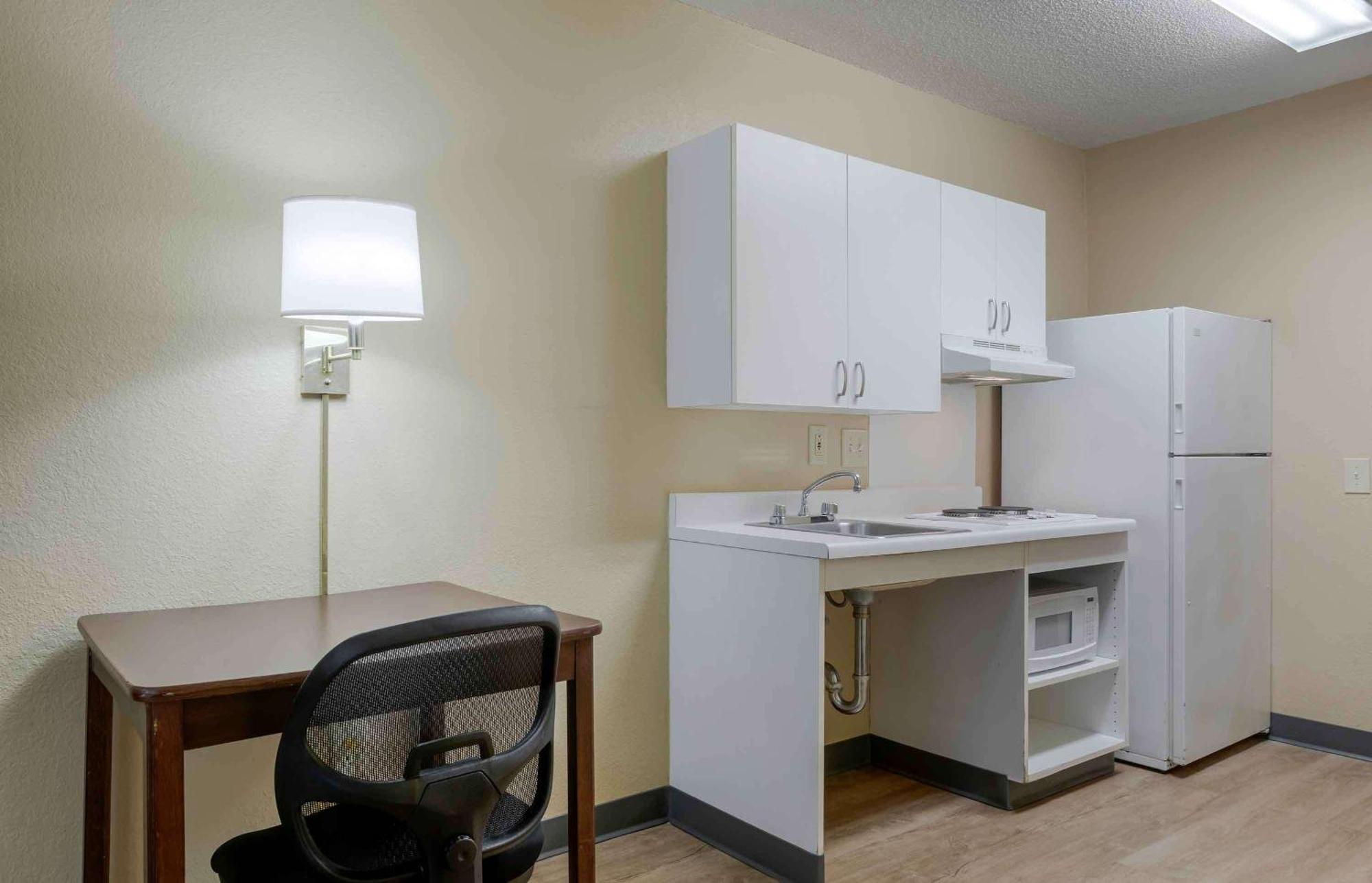 Extended Stay America Suites - Los Angeles - Valencia Stevenson Ranch Kültér fotó