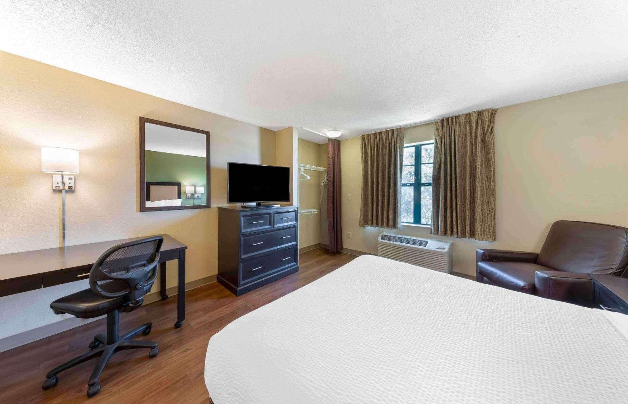 Extended Stay America Suites - Los Angeles - Valencia Stevenson Ranch Kültér fotó